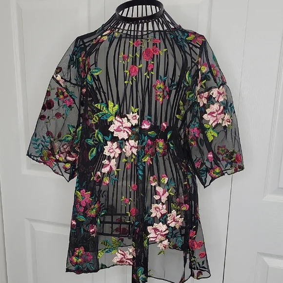 Kimchi Blue Sheer Black Top with Floral Embroidery Size Small - Picture 3 of 14